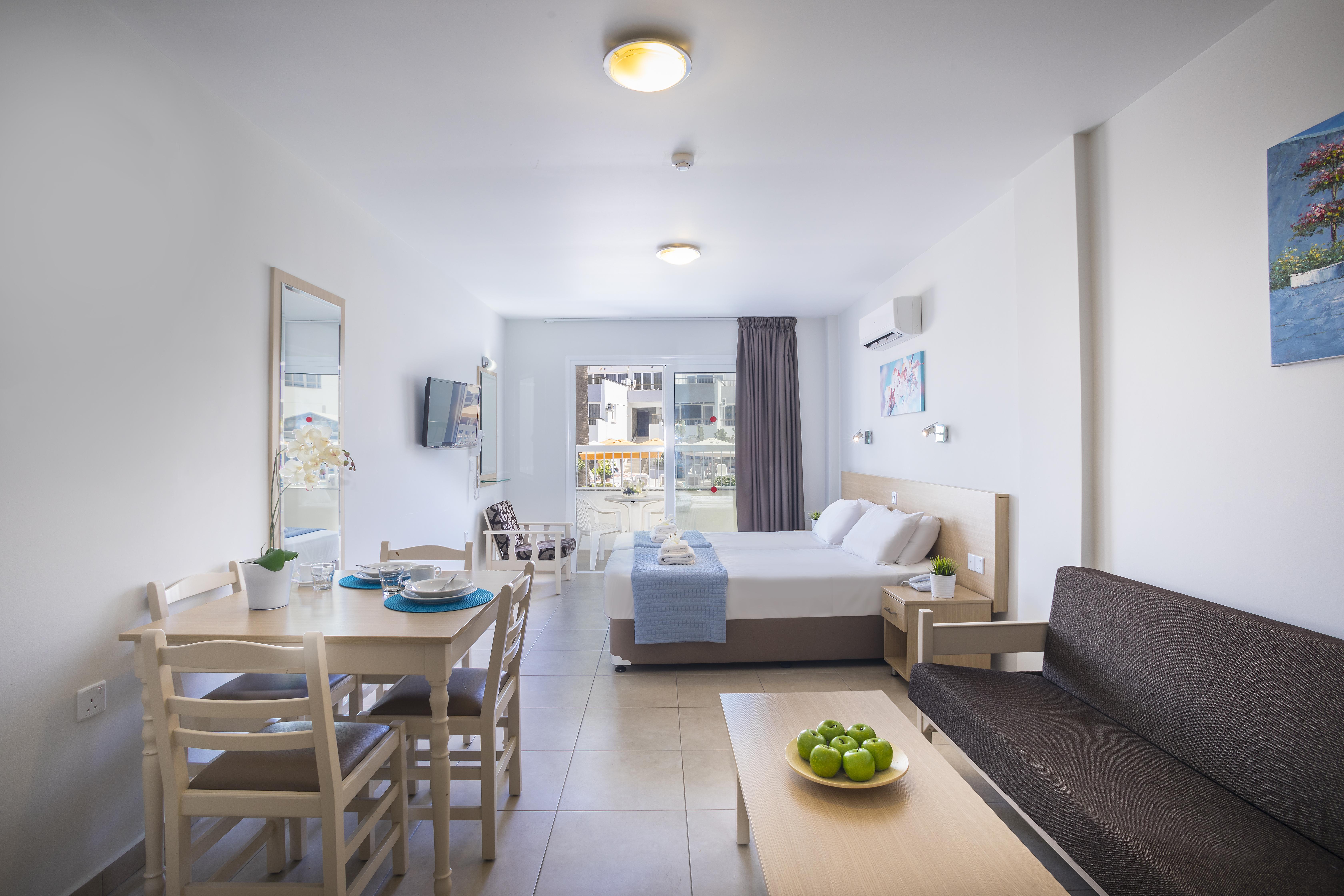 Christabelle Hotel Apartments Ayia Napa Exterior foto