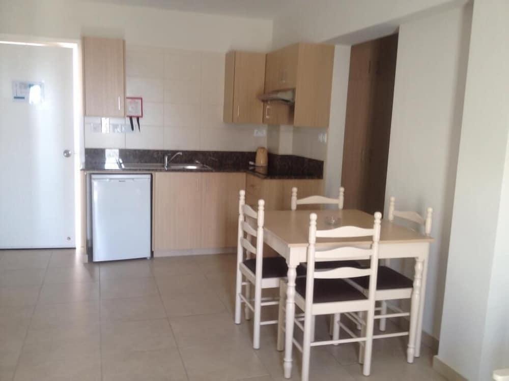Christabelle Hotel Apartments Ayia Napa Exterior foto
