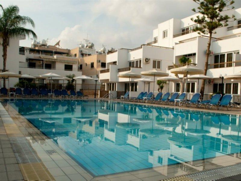 Christabelle Hotel Apartments Ayia Napa Exterior foto